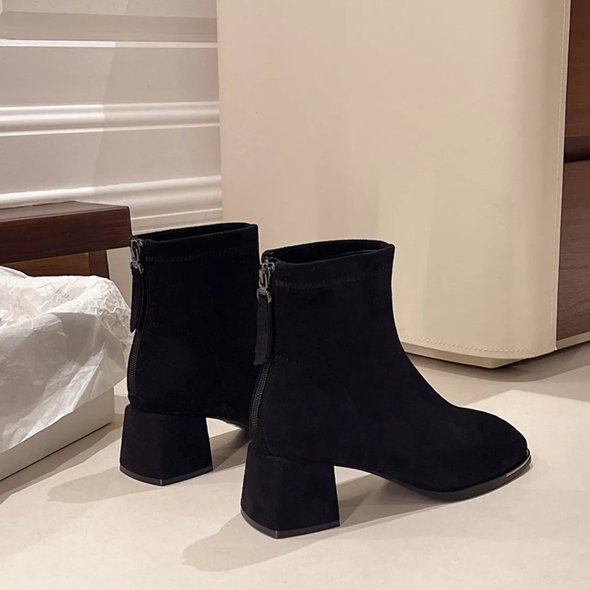 c5f21efd904b4e41afd2bf4683f07775-Max-Origin